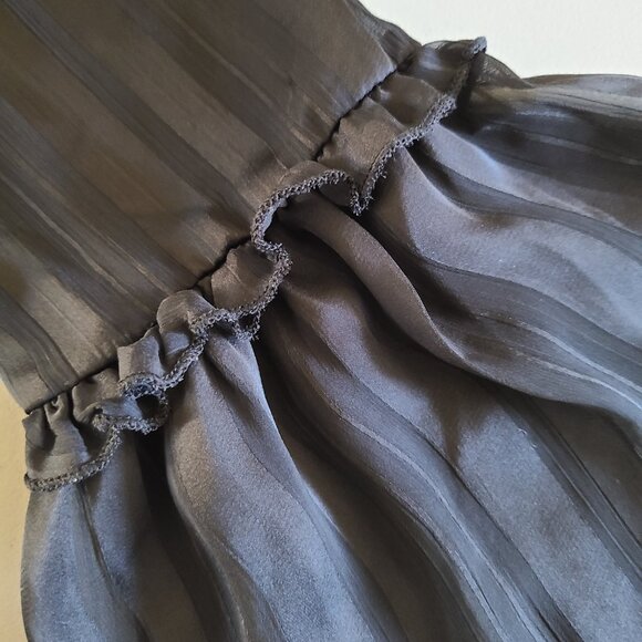 sheer bell sleeve top - Picture 3 of 3